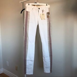 NWT White Skinny Jeans with Stripe Detail
